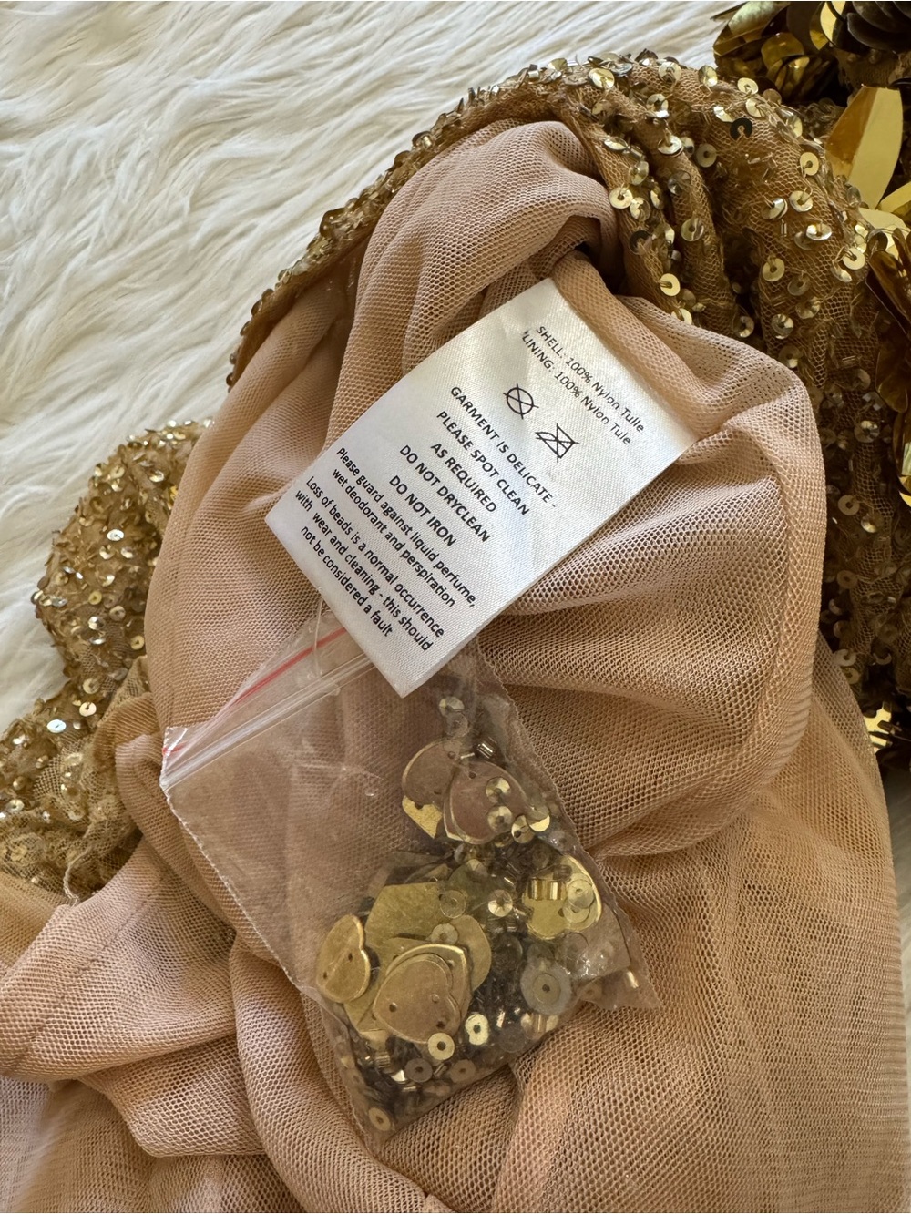 Rachel Gilbert Gold Embellished Sleeveless Sequin Gown - Picture 9 of 10